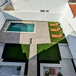 Apartment Ria Breez'in By Johnvillas *