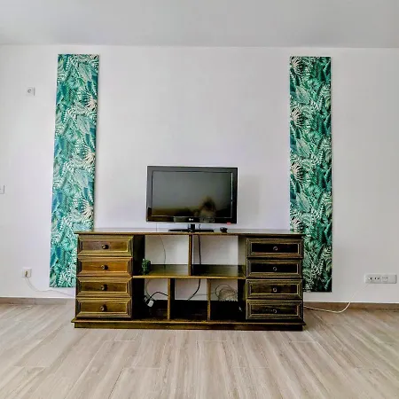 Ria Breez'in By Johnvillas 아파트