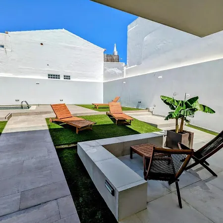 Ria Breez'in By Johnvillas *