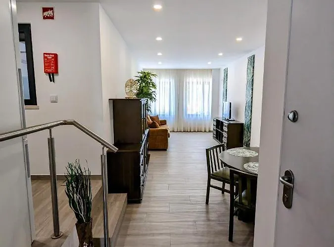 Ria Breez'in By Johnvillas