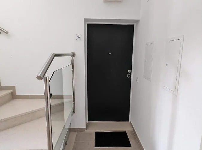 דירה Ria Breez'in By Johnvillas אלבור