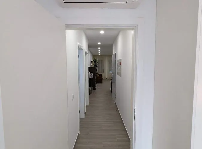 Ria Breez'in By Johnvillas דירה אלבור