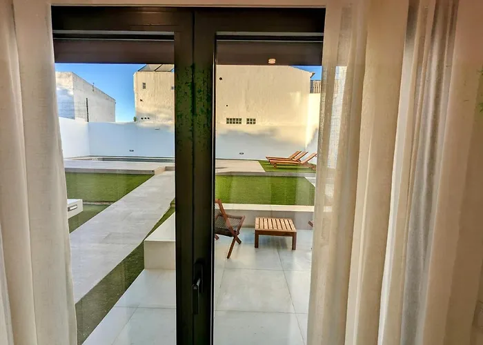 דירה Ria Breez'in By Johnvillas אלבור