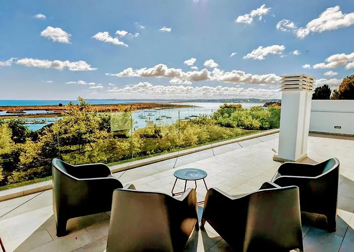 Ria Breez'in By Johnvillas Alvor