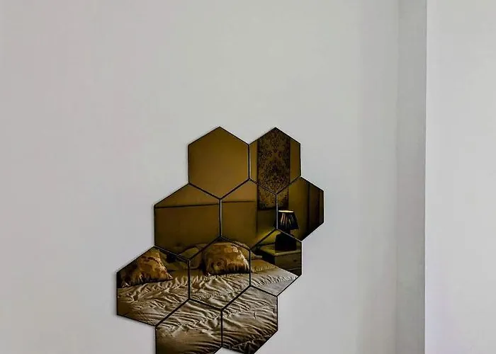 Ria Breez'in By Johnvillas