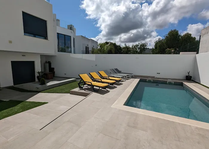 דירה Ria Breez'in By Johnvillas אלבור